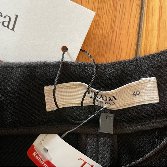 EUC Prada Wool Pencil Skirt Midi Skirt Size 40 - Picture 5 of 5